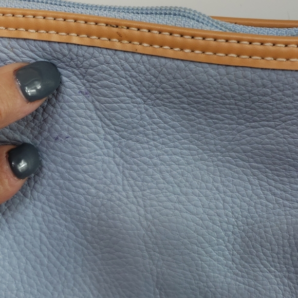 Maxx New York leather light blue shoulder purse - Picture 5 of 8
